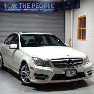 Luxury One-Owner Cars for Sale in Waukegan - CarWise Gurnee