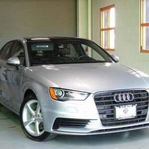 Preowned Luxury Car Dealer with Loans in Waukegan - CarWise Gurnee