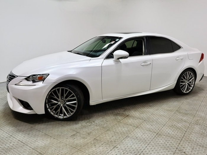 Finance a Used Lexus near Chicago