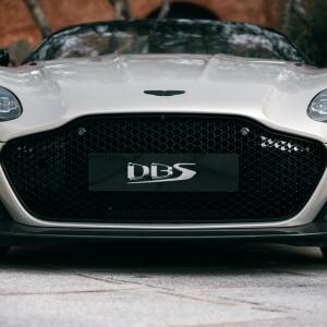 Benefits of Owning a Luxury Vehicle