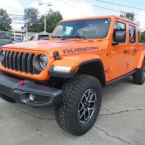 Jeep Gladiator vs. Ford Ranger: Why the Jeep Gladiator is the Better Pickup Truck for Drivers in Jefferson City and Morristown, TN