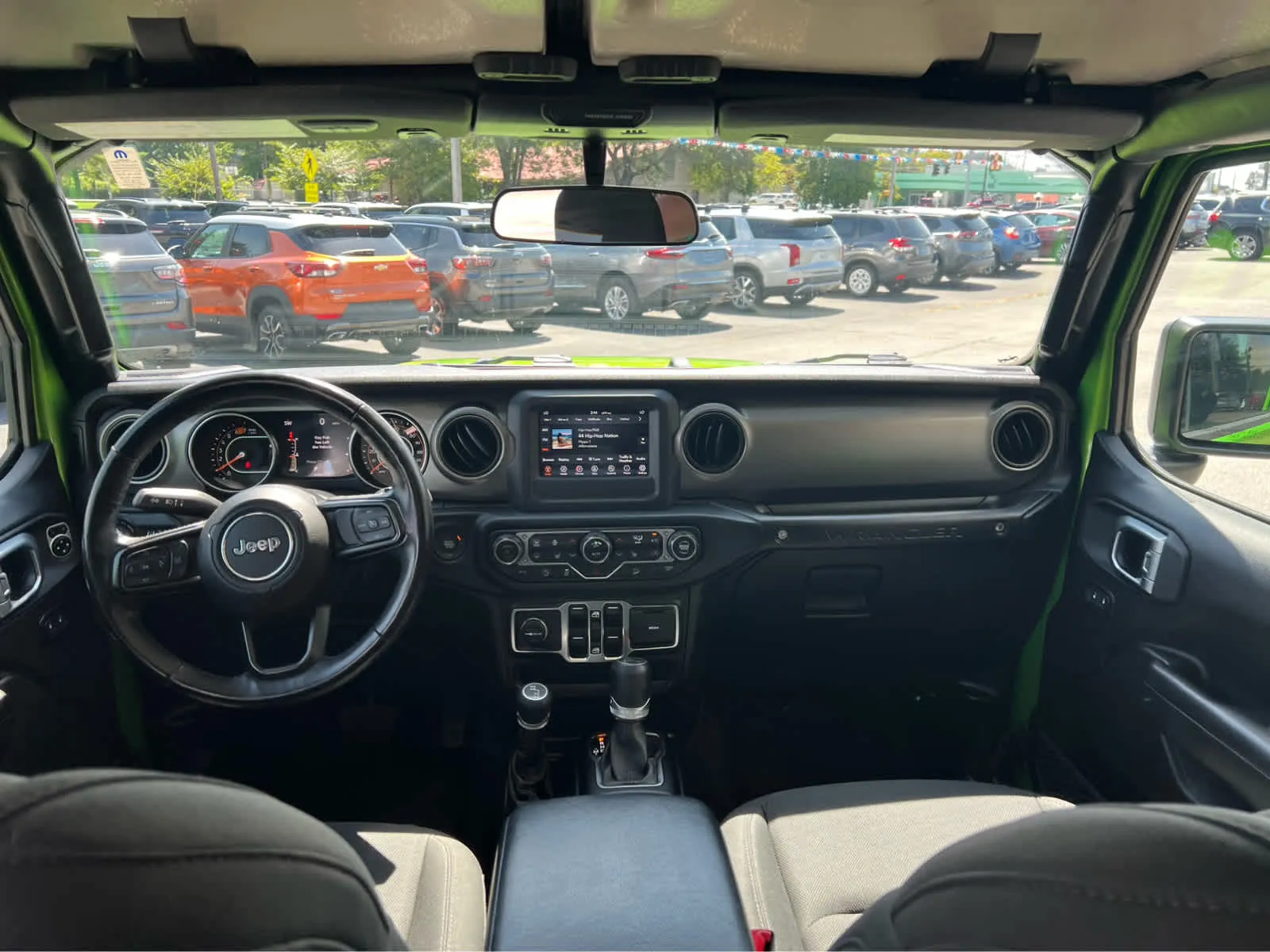 2025 Jeep Grand Cherokee Interior in Morristown, Tennessee