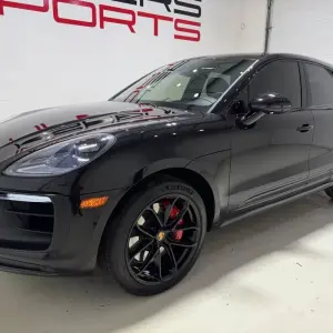 Porsche Macan vs. Audi Q5: Which Luxury SUV Wins for Indianapolis and Fishers Drivers?