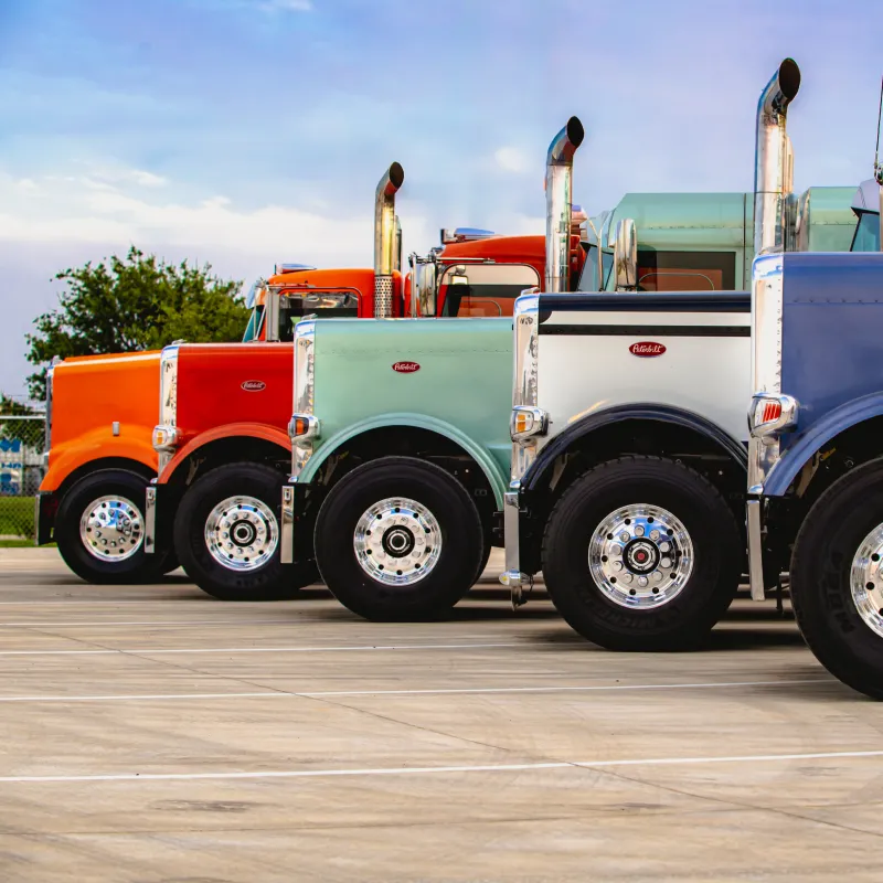 Used 2020 KENWORTH T880 for sale in New Lenox, IL at Forge