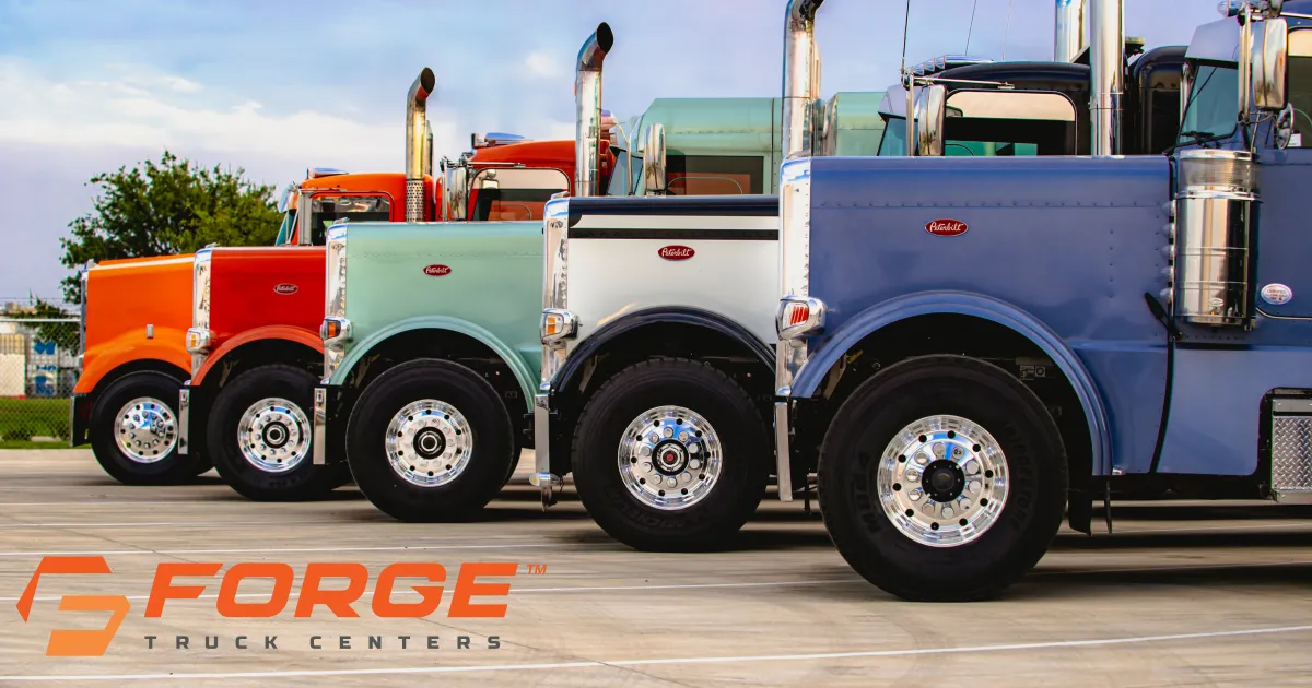 Used 2023 KENWORTH T880 for sale in New Lenox, IL at Forge