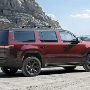 Why the 2026 Grand Wagoneer's Front Passenger Interactive Display is a Smart Pick for Highlands Ranch, CO Families