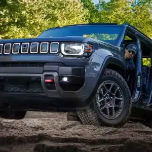 How Does Charging Work for Jeep® Recon Shoppers Around Golden, CO?