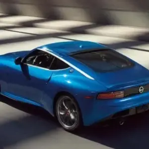Is the 6-speed manual in the 2026 Nissan Z the right choice for daily driving in Spring, TX?