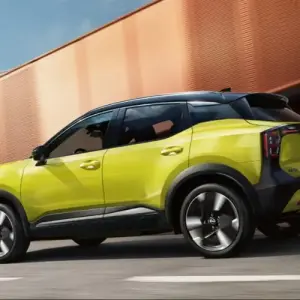 Can the 2027 Nissan Kicks fit airport runs and errands in Houston, TX?