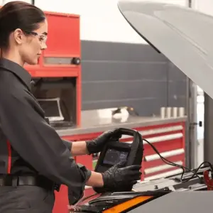 How Texas Heat Affects Your Car Battery | Tomball, TX