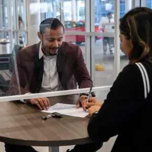 Buying a Used Car: Dealership vs. Private Owner - Which Way to Go?