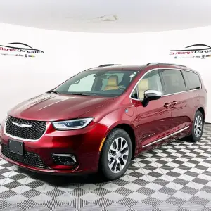 Used Chrysler Pacifica in Dunkirk, IN at Glass Capital CDJR