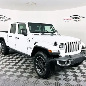 Used Jeep Gladiator in Dunkirk, IN at Glass Capital CDJR