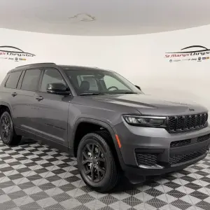 New Jeep Grand Cherokee in Dunkirk, IN at Glass Capital CDJR
