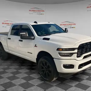 Best RAM Dealership in Dunkirk, Indiana: Glass Capital CDJR