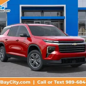 Chevy Traverse vs. Ford Explorer: Why the Traverse is the Better 3-Row SUV for Bay City, MI Families