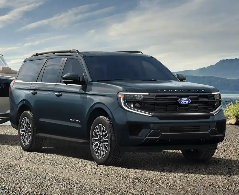 Dark Ford Expedition parked outdoors