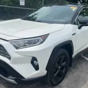 Top Fuel-Efficient Used Cars for Frederick Commuters