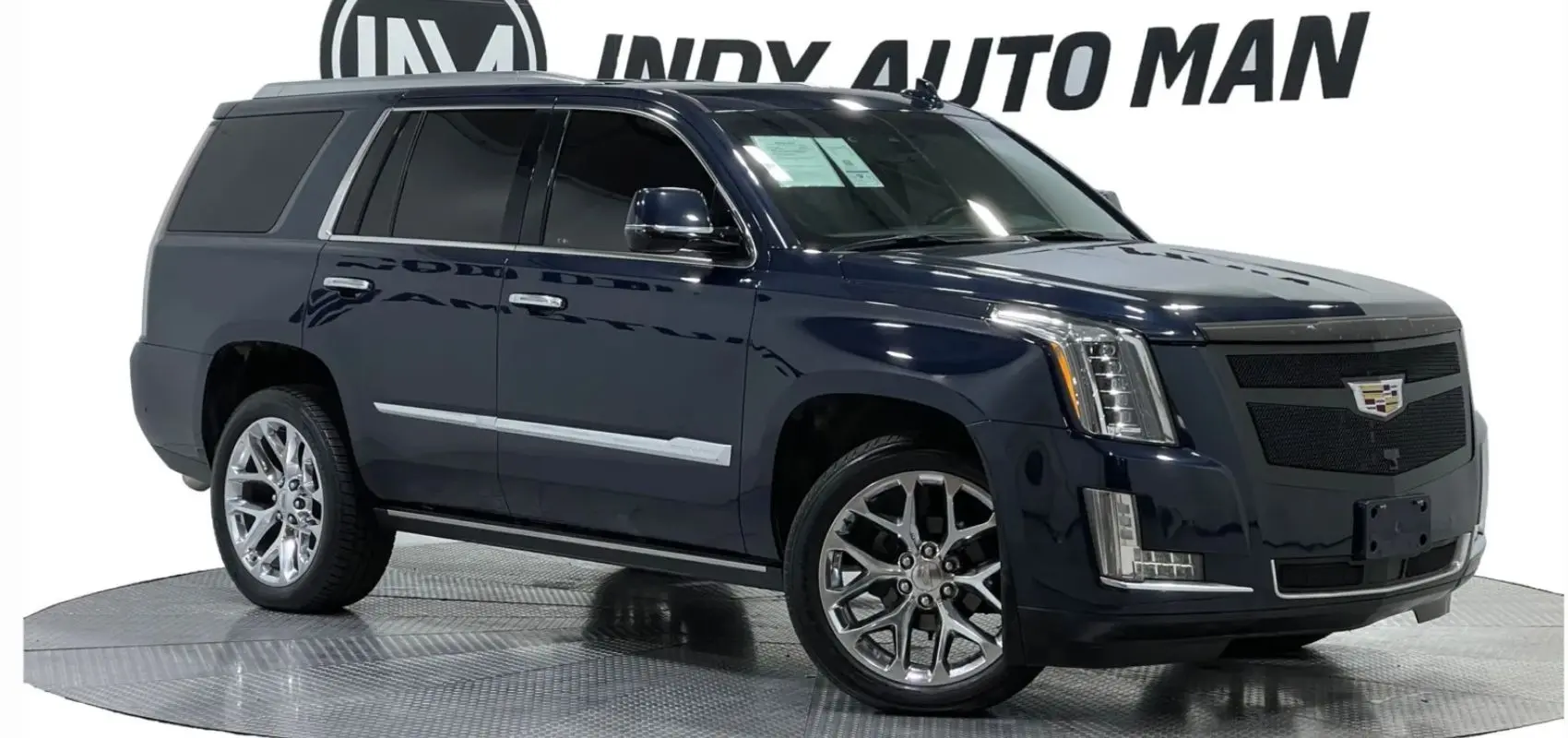 Cadillac Escalade full-size luxury suv