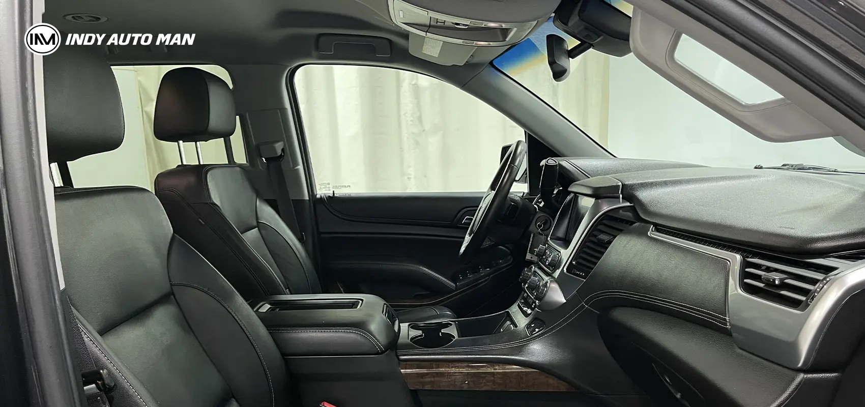 check out Chevy Suburban interior and buy your favorite Chevrolet in Indianapolis