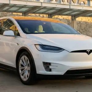 Used Electric Cars for Sale in Indianapolis