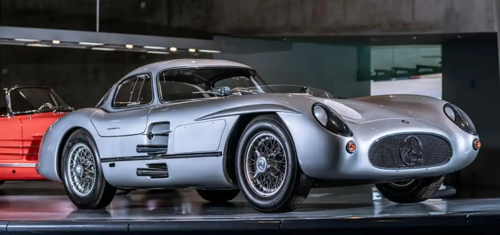 Mercedes-Benz 300 SLR Uhlenhaut Coupe
