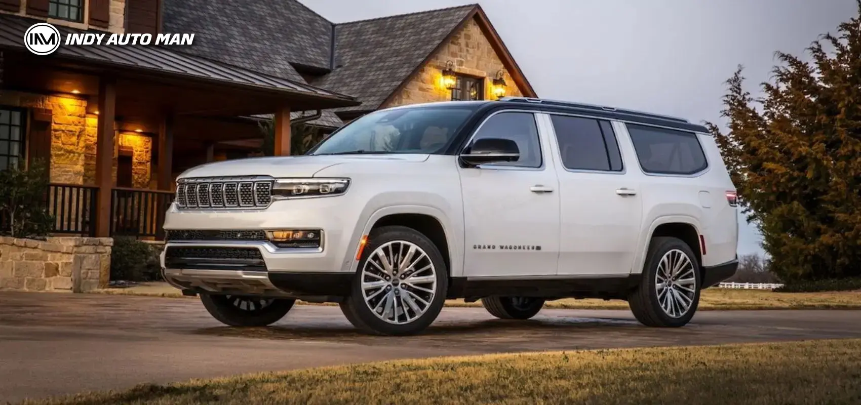 difference between wagoneer and grand wagoneer