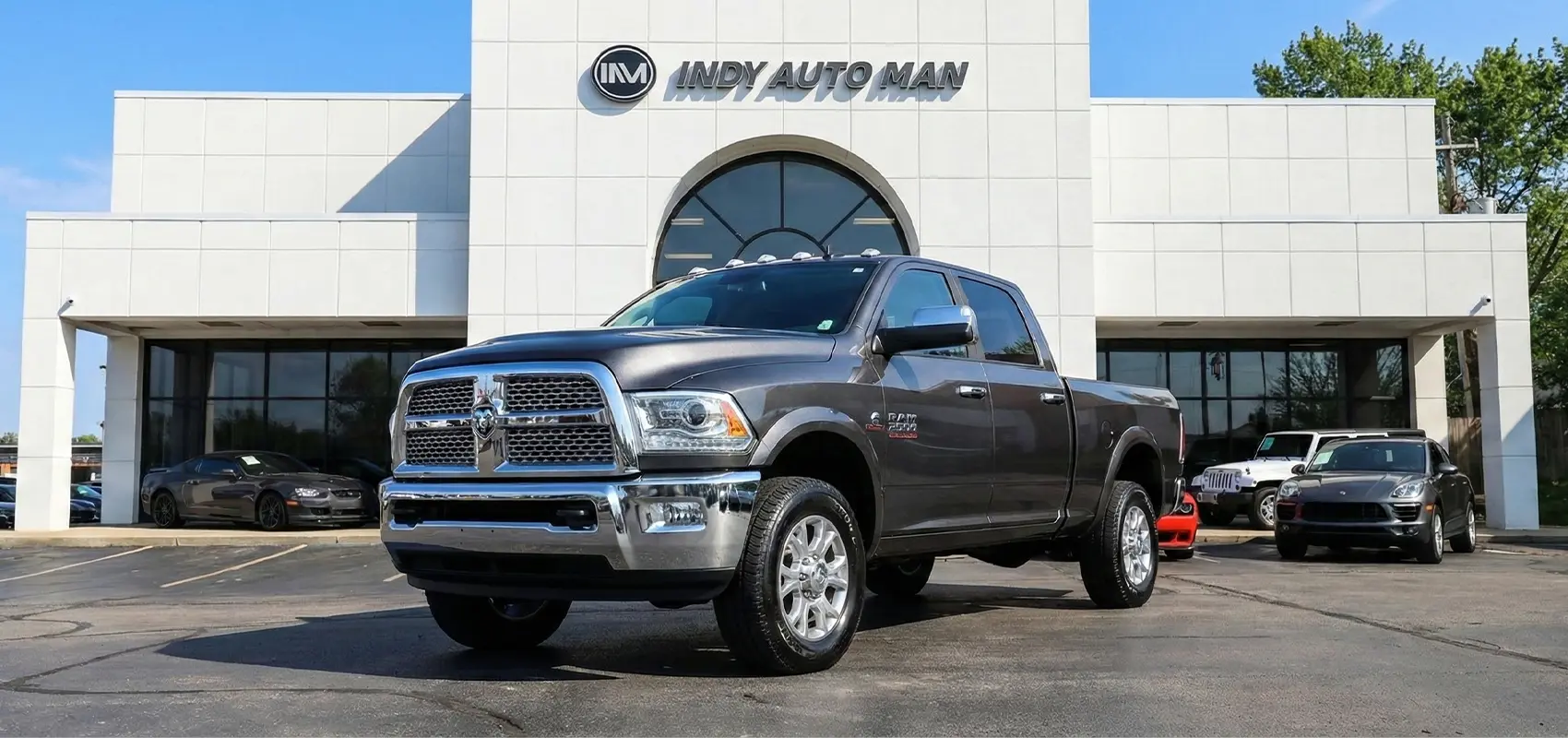 buy used commercial truck in Indiana