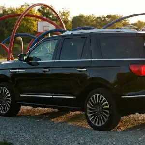 Lincoln Vs. Buick Vs. Cadillac: Comparison of American Brands