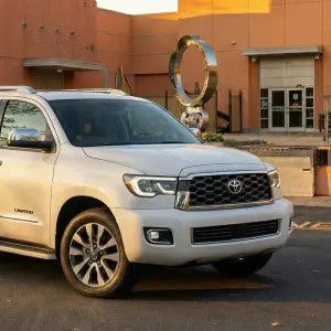 Mitsubishi Vs. Toyota Vs. Kia: Which SUV Is Better?