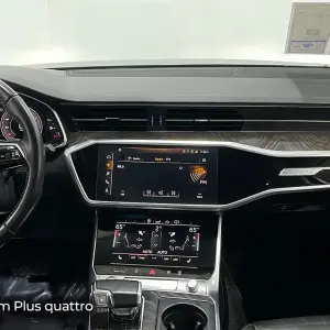 Hybrids Vs. Electric Cars: Pros and Cons of used EV