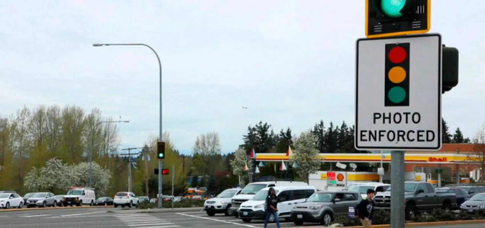 How traffic light cameras impact road safety