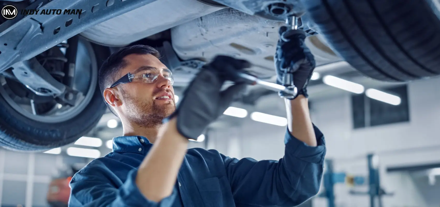 mechanic to check a second-hand car