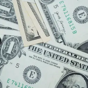 Down Payment on a Car: How Much Should It Be in 2025?