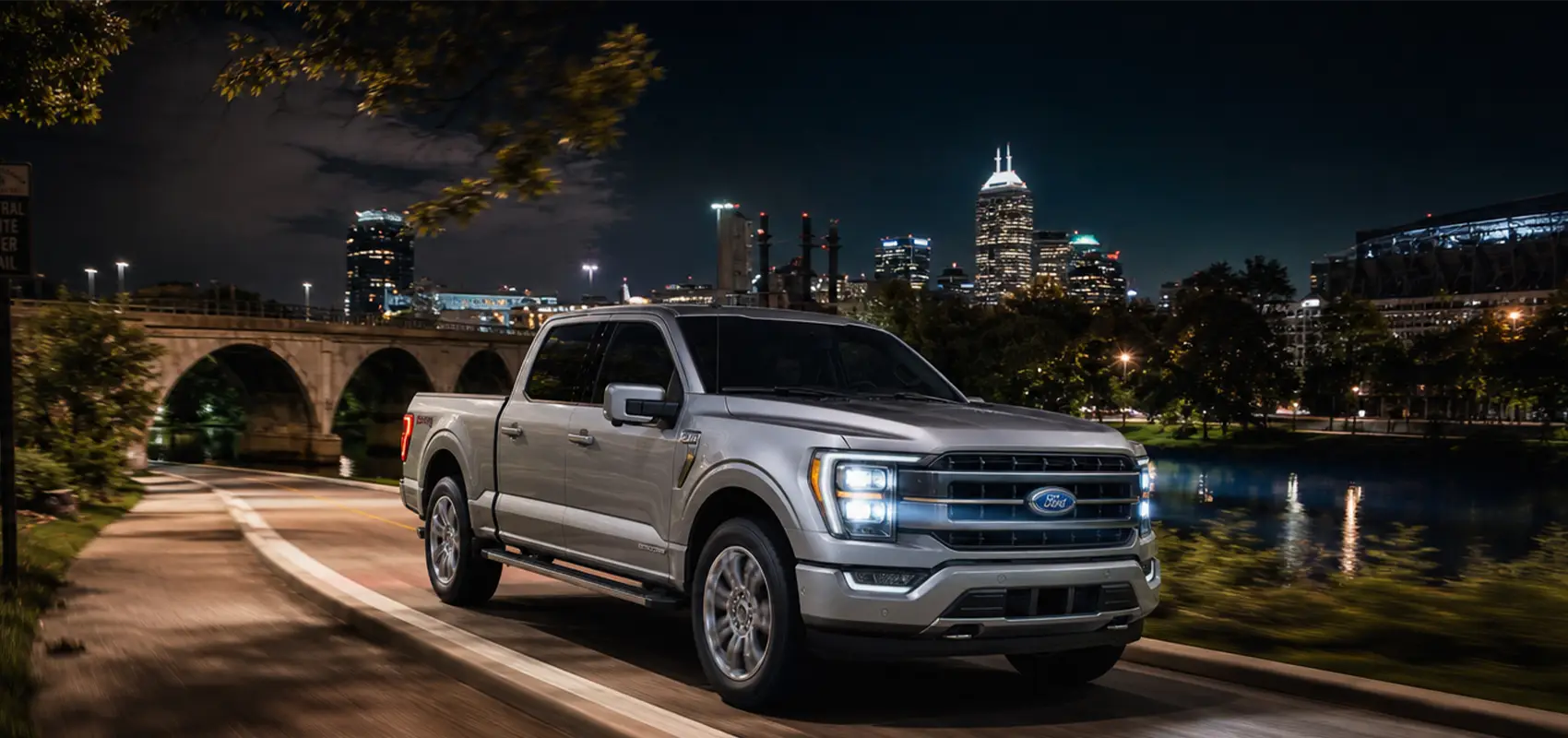 Ford F-150 PowerBoost hybrid | fuel-efficient pickup for Indiana drive