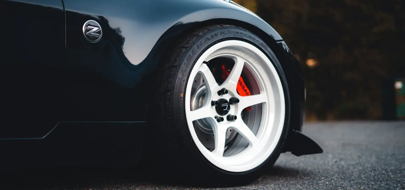 What is low-profile tire?
