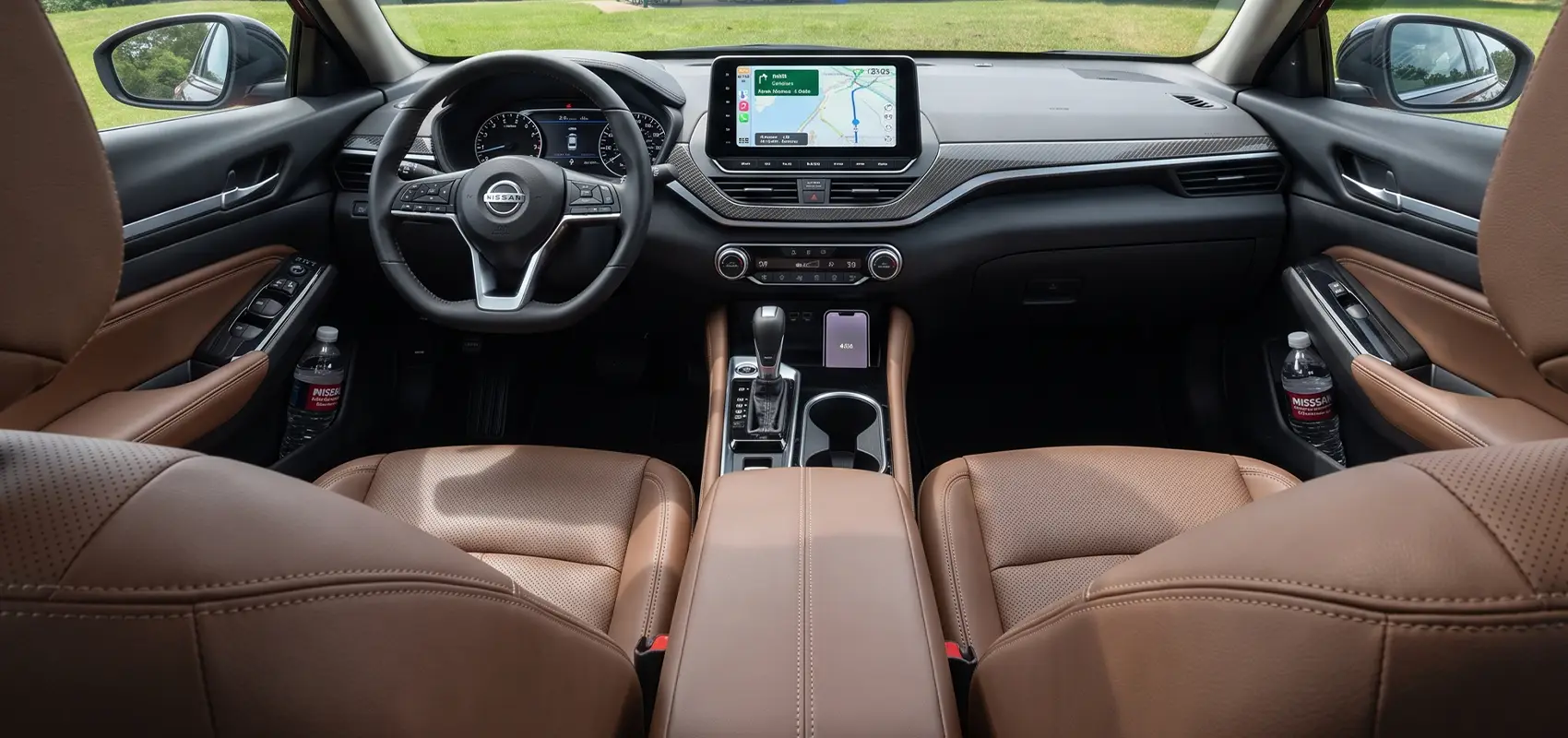 Nissan Altima interior with supportive seats