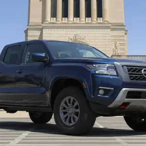 Nissan Frontier Vs. Toyota Tacoma: Choosing the Best Mid-Size Pickup Truck