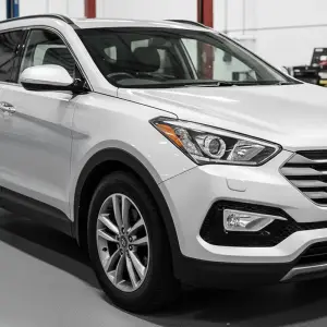 Nissan Murano Vs. Hyundai Santa Fe Comparison