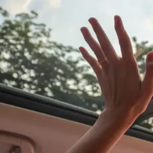 Sunroof vs. Moonroof: Which Is Better in a Car?