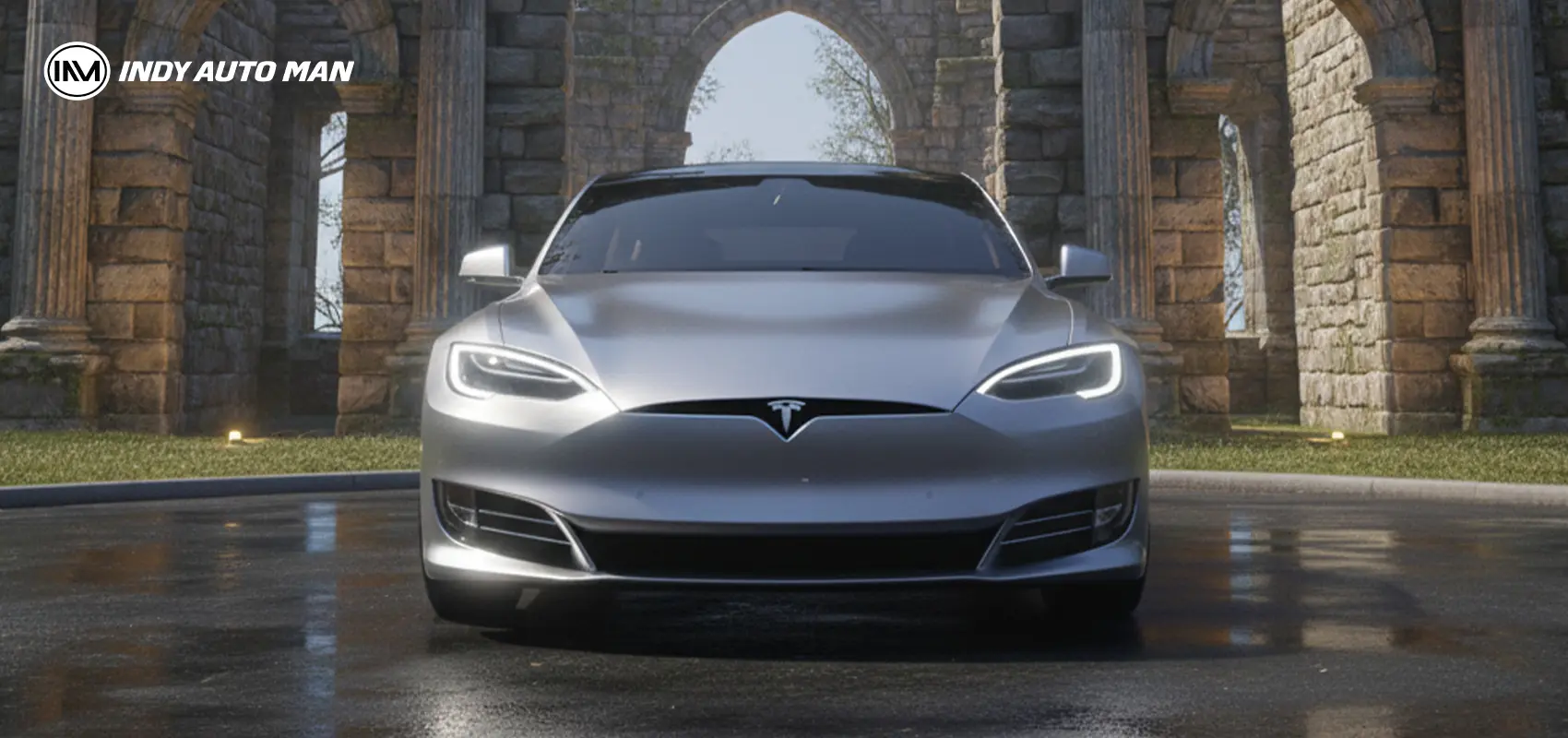 Tesla Model S pioneer in self-driving