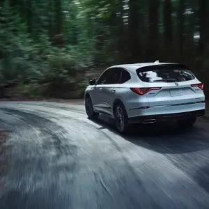 Best Acura Road Trip Routes From Overland Park: Where Your Luxury SUV Shines