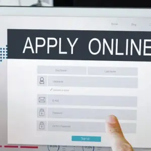 Should You Complete an Online Credit Application?