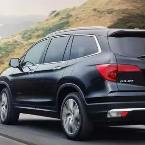 The 2017 Honda Pilot is an IIHS Top Safety Pick+