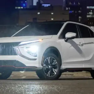 How Does S-AWC Help the 2025 Eclipse Cross Handle Winter Roads near Palatine, IL?