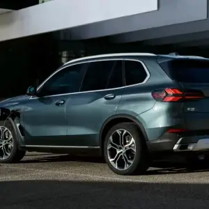 Discover Pre-Owned BMW X5 SUVs near Schaumburg, IL
