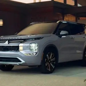 Which SUV has more all-weather confidence around Palatine, IL — 2026 Mitsubishi Outlander Sport or 2026 Honda HR-V?