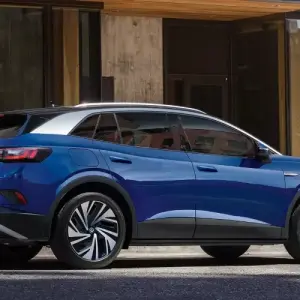 How to choose a used Volkswagen for weekend family duty near Palatine, IL