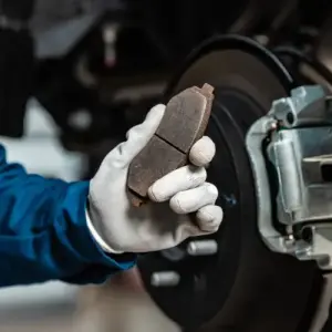 OEM Mitsubishi Brake Pad and Rotor Buying Guide for Park Ridge, IL Drivers