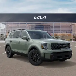 Kia Telluride vs. Chevrolet Traverse: Why the Kia Telluride is the Better SUV for Drivers in Cheyenne, WY